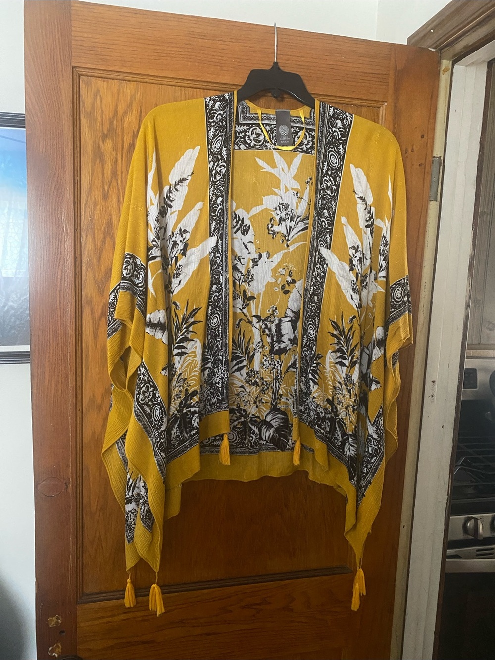 Vince Camuto Mustard Yellow Floral Kimono with Black & White Print